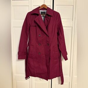 Medium Banana Republic Short Trench Coat in Plum